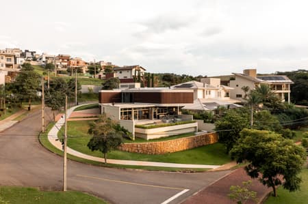 Axial House